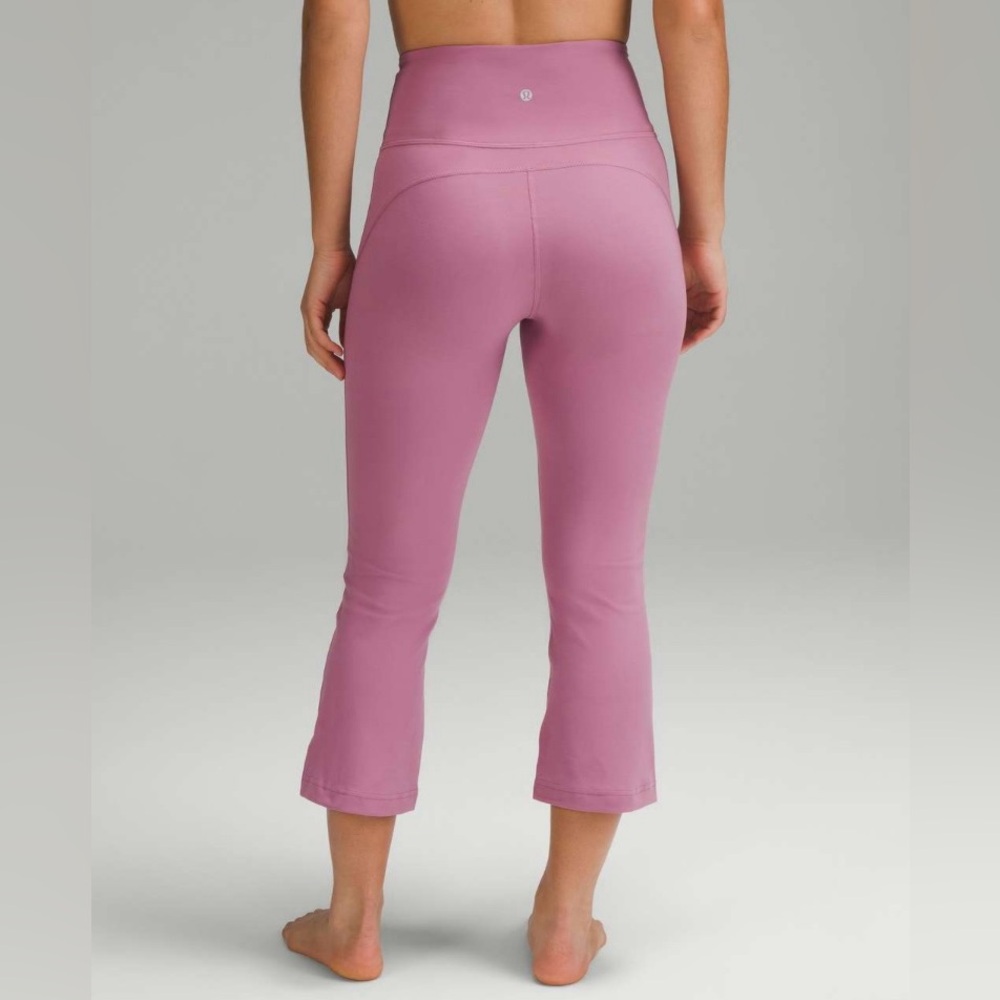 Lululemon Groove Super-High-Rise Crop 23" *Nulu | Size: 8 | Velvet Dust